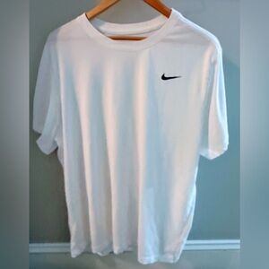 Nike Men's Classic White Dri-FIT Legend Tee